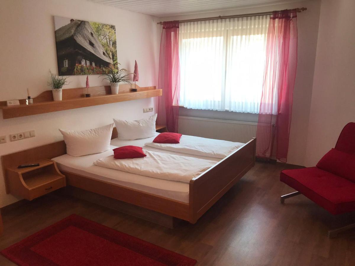 Self-Check-In Ferienwohnungen & Apartments Am Bergsee تيبرغ المظهر الخارجي الصورة